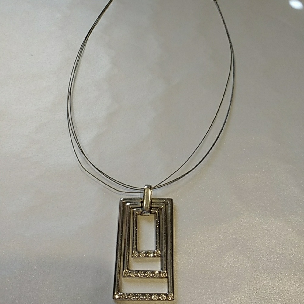 Necklace - Picture 1 of 1